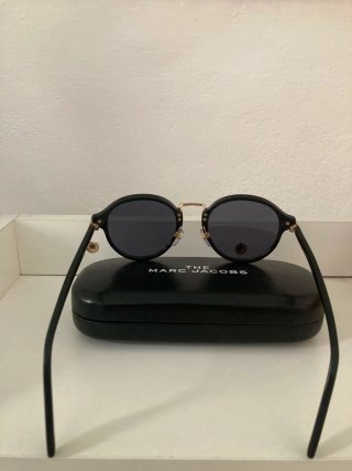 Occhiali da sole Marc Jacobs neri e oro