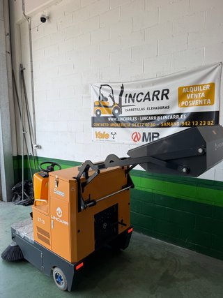 Barredora eléctrica MB S1350 conductor sentado