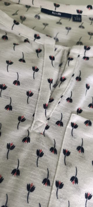 Blusón estampado flores manga larga