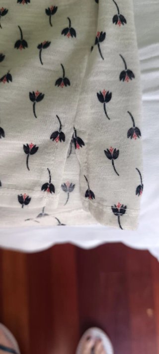 Blusón estampado flores manga larga