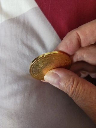 Réplica moneda 100 escudos 1623 baño oro