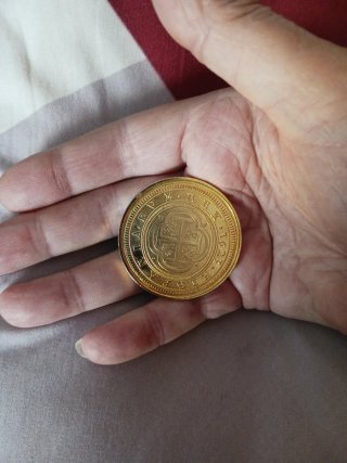 Réplica moneda 100 escudos 1623 baño oro