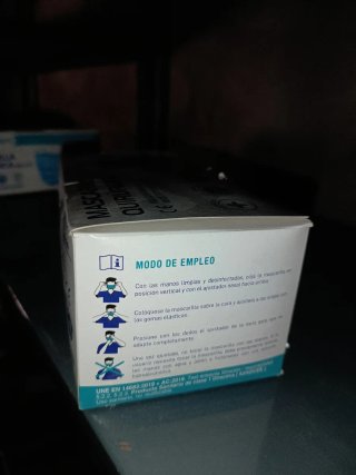 Caja 50 Mascarillas Quirúrgicas IIR Tecnol