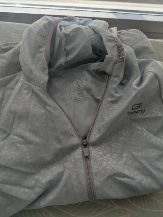 Chubasquero Kalenji Gris