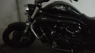 Se vende hyosung.