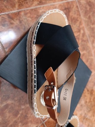 Sandalias