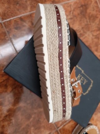 Sandalias