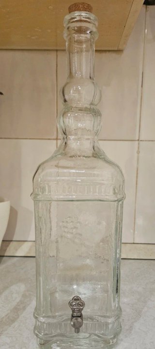 Grifo metal para botellas