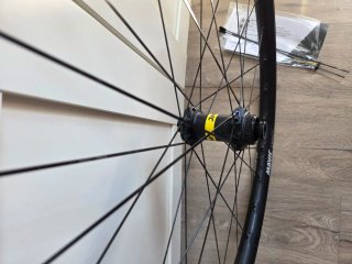 Llanta delantera Mavic Edeemax S 29