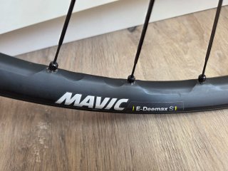 Llanta delantera Mavic Edeemax S 29