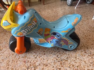Moto correpasillos Disney Stitch