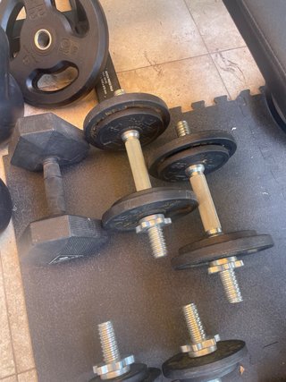 Banco Gimnasio Completo + Barras y Pesas
