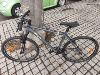 Bicicleta de adulto BTwin Rockrider.