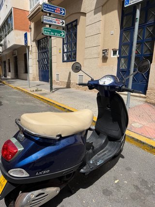 Vespa 49cc Azul Marino 2t