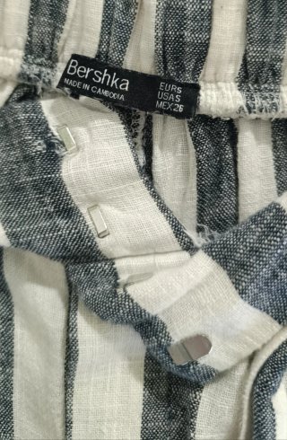 Pantalón Paperbag Rayas Bershka Talla S