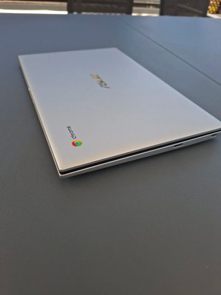 Chromebook Asus Plata