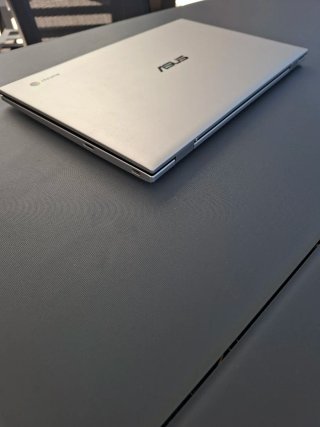 Chromebook Asus Plata