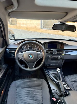 BMW E91 2011 restyling
