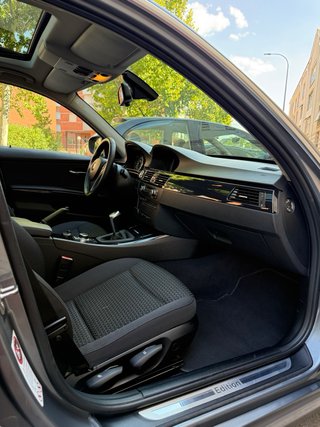 BMW E91 2011 restyling