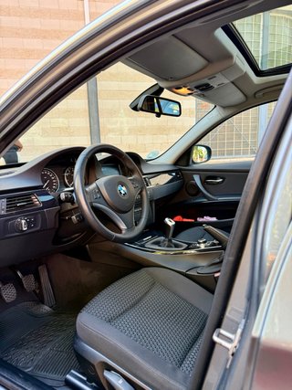 BMW E91 2011 restyling