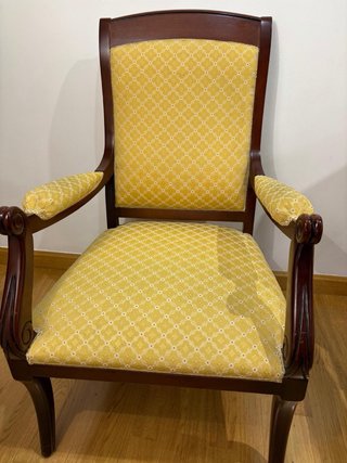 Par de sillones butaca madera y tela
