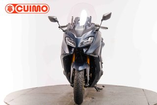 YAMAHA TMAX 560
