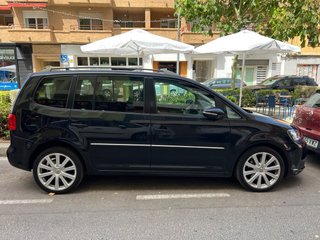 Volkswagen Touran 2012 7 plz