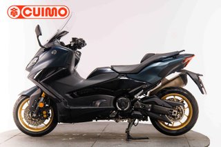 YAMAHA TMAX 560
