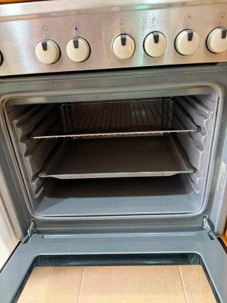 Vitrocerámica Balay Negra y horno