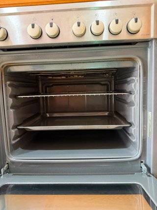 Vitrocerámica Balay Negra y horno