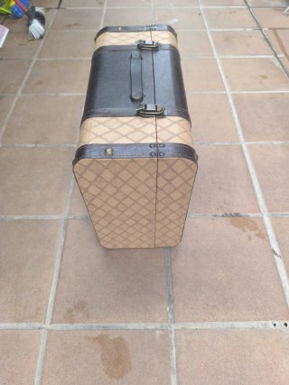 Baúl vintage cuero sintético