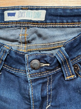 Vaqueros Levi's Bold Curve 2012
