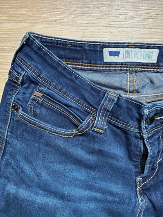 Vaqueros Levi's Bold Curve 2012