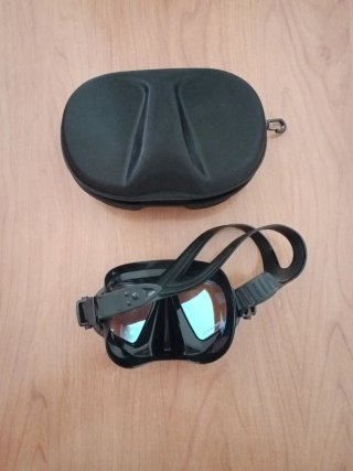 Gafas de buceo con estuche