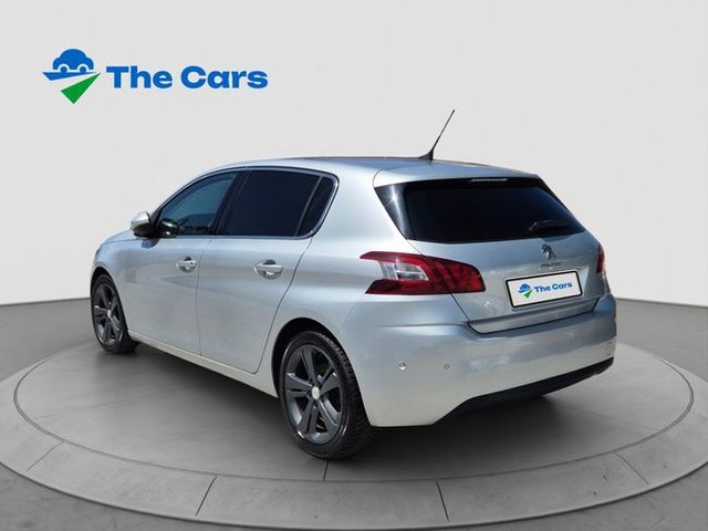 Peugeot 308 5p Access 1.2 PureTech 130 S&S