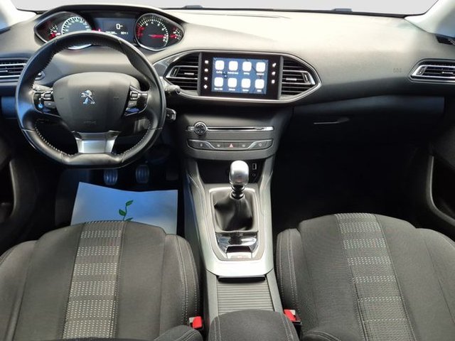 Peugeot 308 5p Access 1.2 PureTech 130 S&S