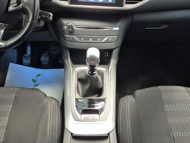 Peugeot 308 5p Access 1.2 PureTech 130 S&S