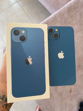 iPhone  13 normal  Apple azul