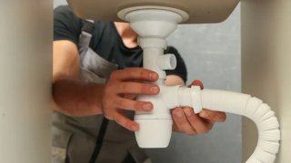 FONTANERO ECONÓMICO DESATASCOS CISTERNA WC BARATO