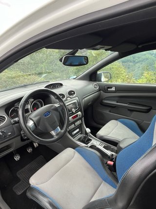 Ford Focus Rs 305cv
