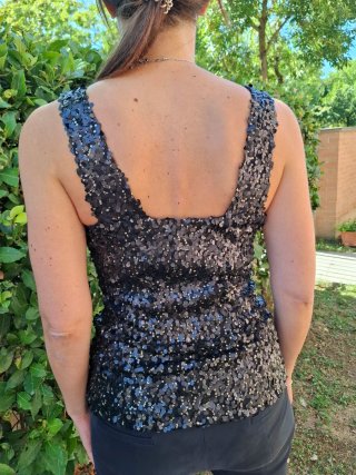 Canotta elegante nera con paillettes
