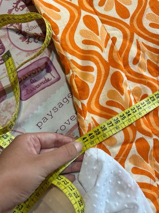 Traje flamenca naranja espalda descubierta