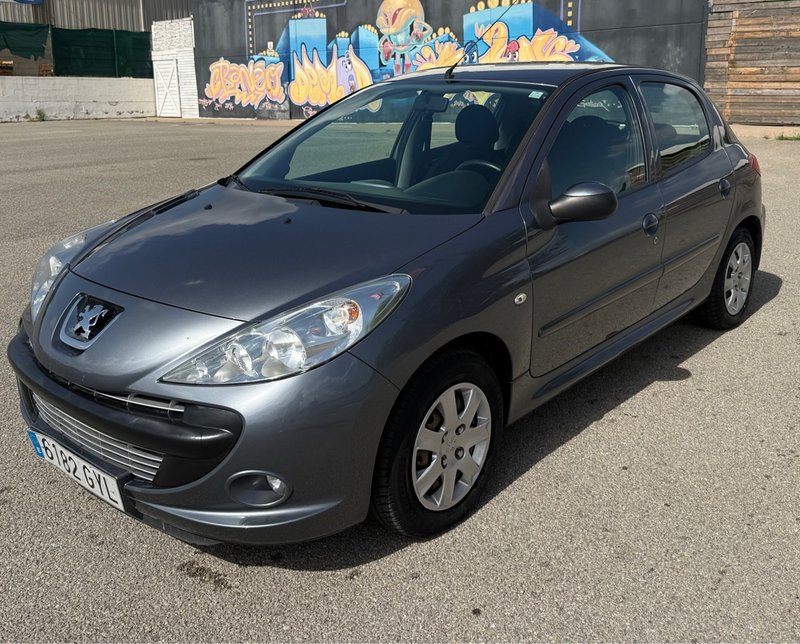 Peugeot 206+ 1.1 ETIQUETA C - foto 1