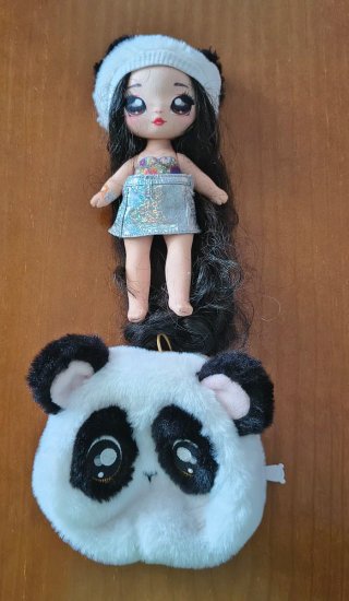 Muñeca Na Na Na Surprise