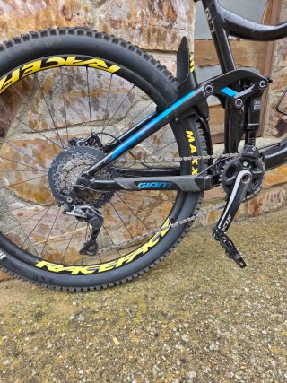Bicicleta Giant Reign 2