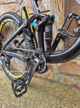 Bicicleta Giant Reign 2