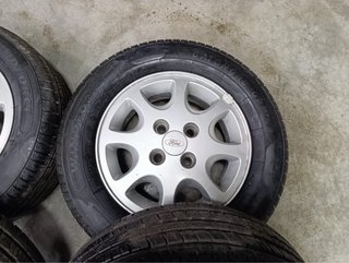Llantas Ford Sierra