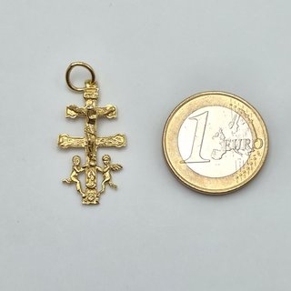 Colgante Cruz Caravaca oro de 18k. 1.99 gr.