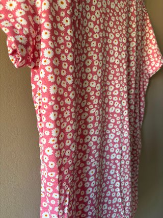 Blusa floral rosa con botones M