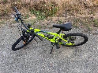 Bicicleta Rockrider ST 500 Infantil